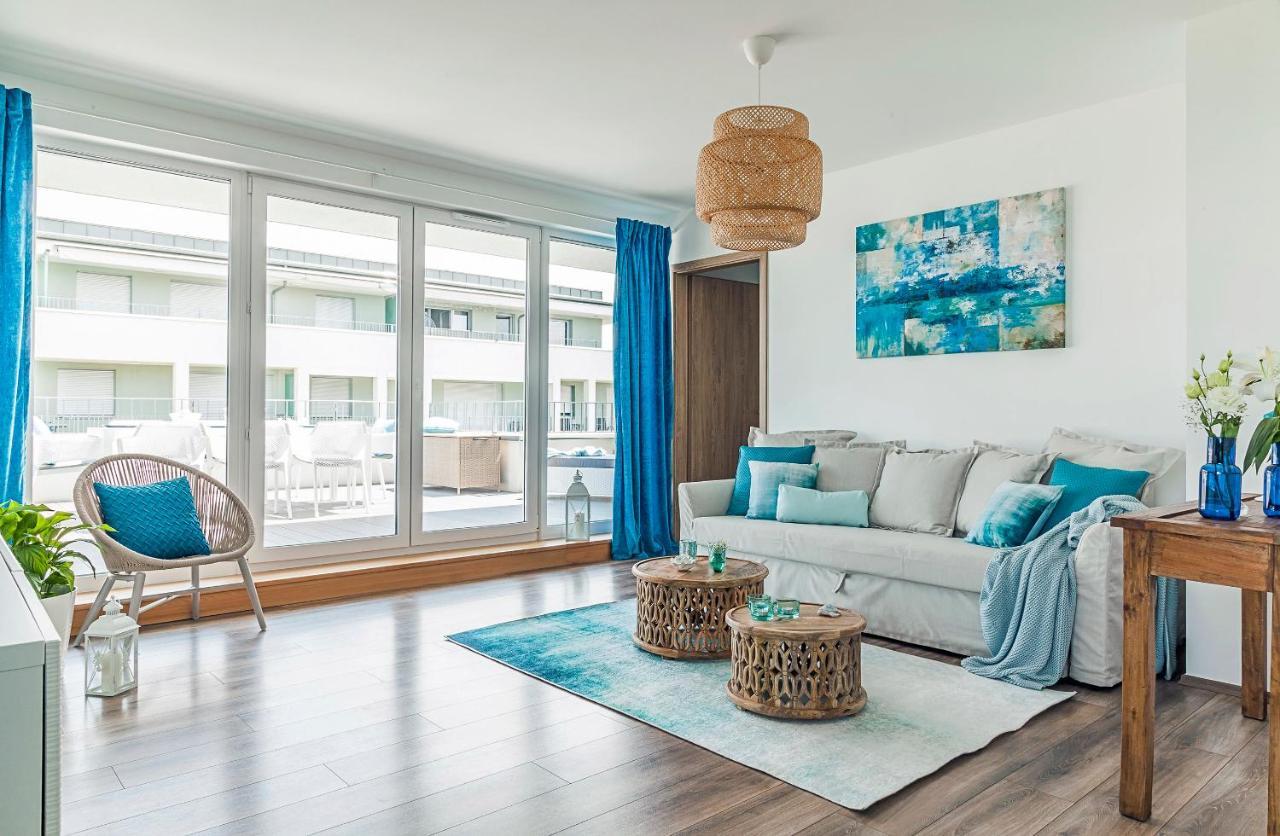 Blue Apartments Balatonlelle Luaran gambar