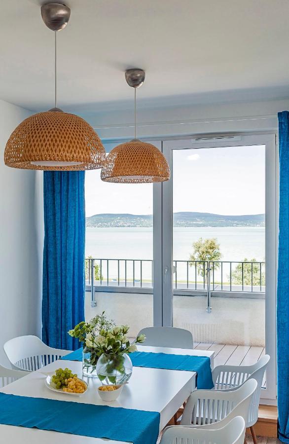Blue Apartments Balatonlelle Luaran gambar