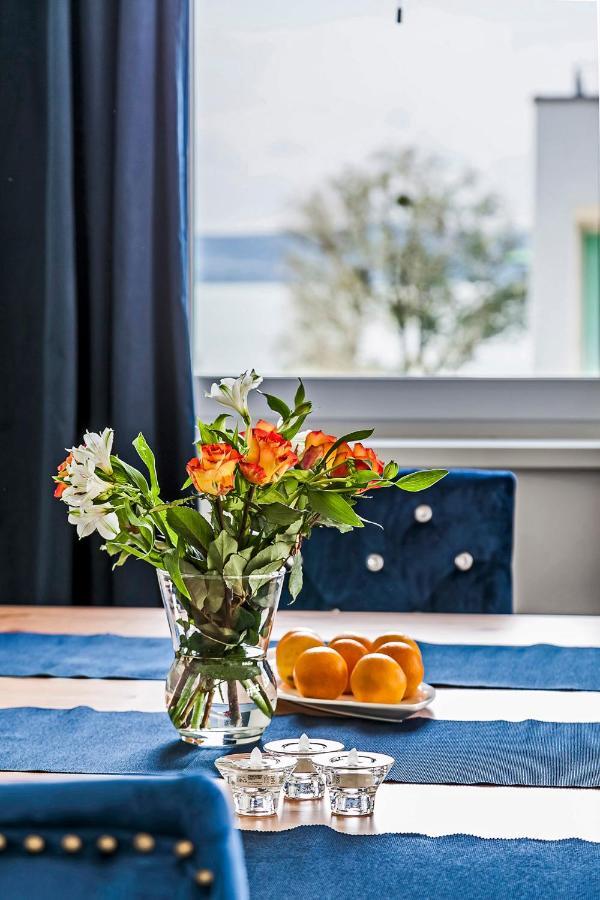 Blue Apartments Balatonlelle Luaran gambar